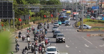 Vỉa hè cửa ngõ phía Tây TP HCM: Dẹp "điểm nóng", m ...