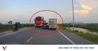 Video tài xế người Trung Quốc lái ô tô vượt ẩu ở Bắc Ninh như trong phim hành động