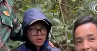 VIDEO: Tìm thấy nam sinh viên mất tích khi leo núi Tam Đảo