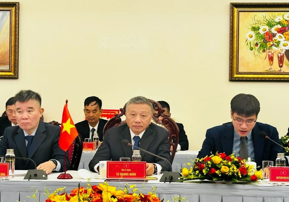 Việt Nam - Campuchia tiếp tục phối hợp tìm kiếm, quy tập hài cốt liệt sĩ