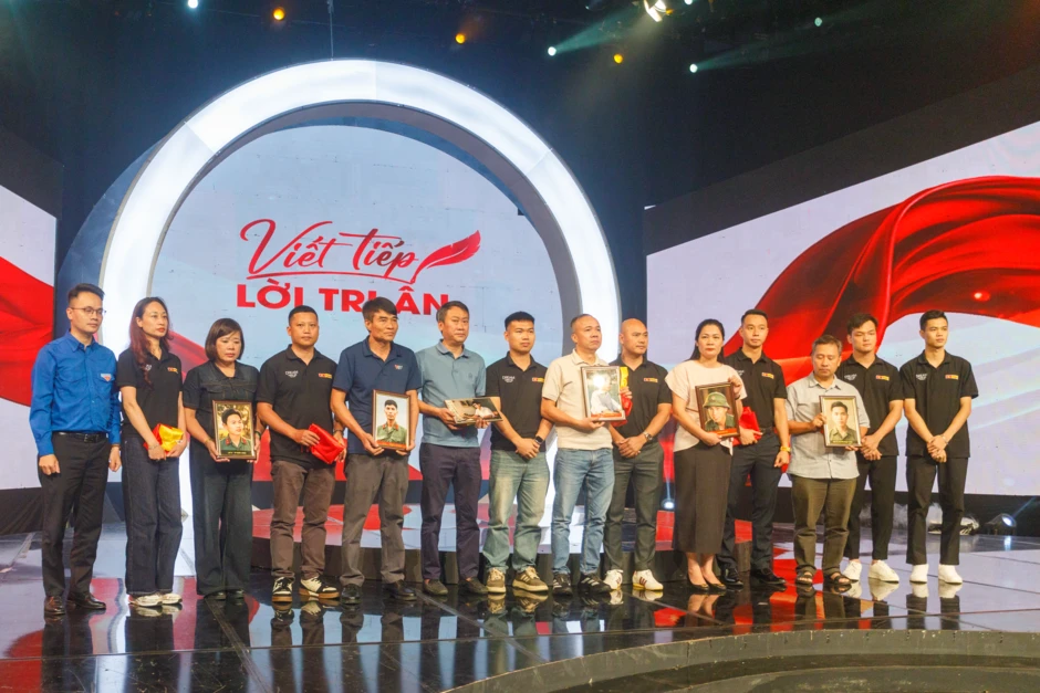 Viết tiếp lời tri ân: Hành trình hiện thực hoá giấc mơ đoàn tụ Viết tiếp lời tri ân: Hành trình hiện thực hoá giấc mơ đoàn tụ
