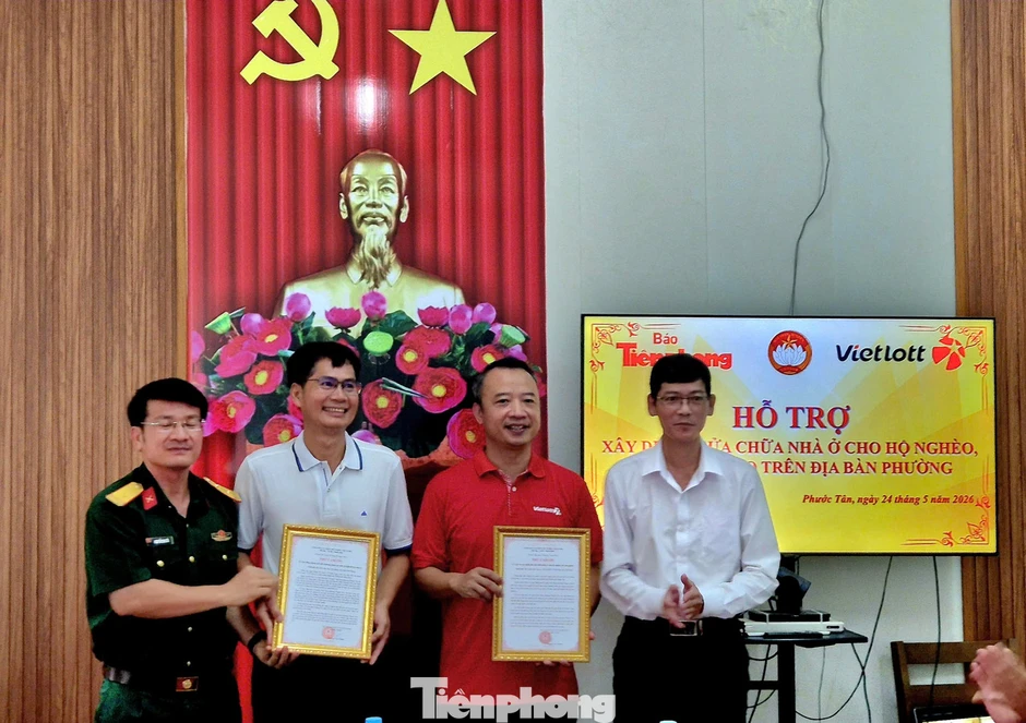 Vietlott cùng Báo Tiền Phong tặng 200 triệu đồng xây nhà cho bà con Đồng Nai Vietlott cùng Báo Tiền Phong tặng 200 triệu đồng xây nhà cho bà con Đồng Nai