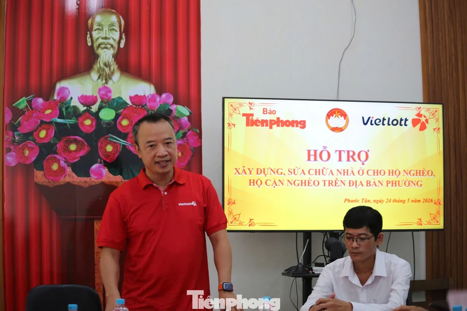 Vietlott cùng Báo Tiền Phong tặng 200 triệu đồng xây nhà cho bà con Đồng Nai Vietlott cùng Báo Tiền Phong tặng 200 triệu đồng xây nhà cho bà con Đồng Nai