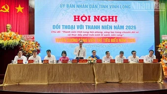 Vĩnh Long đối thoại với thanh niên và tuyên dương đảng viên trẻ tiêu biểu