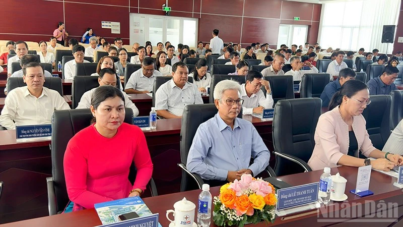 Vĩnh Long tăng cường phối hợp tuyên truyền về công tác điện lực giai đoạn 2026-2030