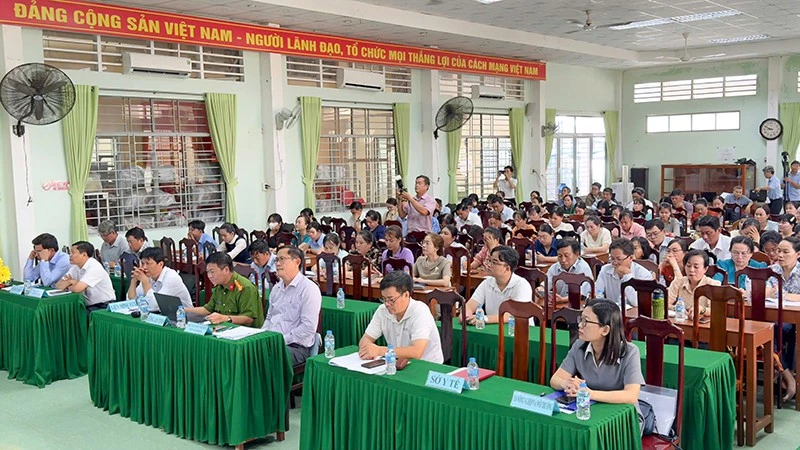Vĩnh Long tăng cường quản lý mẫu thực phẩm học đường Vĩnh Long tăng cường quản lý mẫu thực phẩm học đường