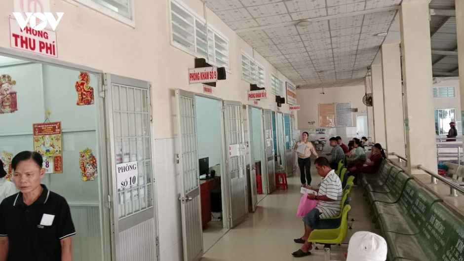 Vĩnh Long triển khai Chiến dịch 100 ngày tạo lập Sổ sức khỏe điện tử trên VNeID Vĩnh Long triển khai Chiến dịch 100 ngày tạo lập Sổ sức khỏe điện tử trên VNeID