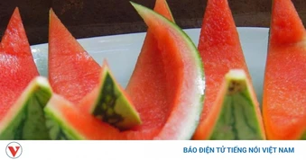 Vỏ dưa hấu tưởng bỏ đi, hóa ra là vị thuốc thanh nhiệt, lợi tiểu