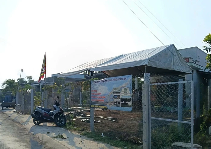 Vợ dùng búa đánh chết chồng, nghi do ghen tuông Vợ dùng búa đánh chết chồng, nghi do ghen tuông
