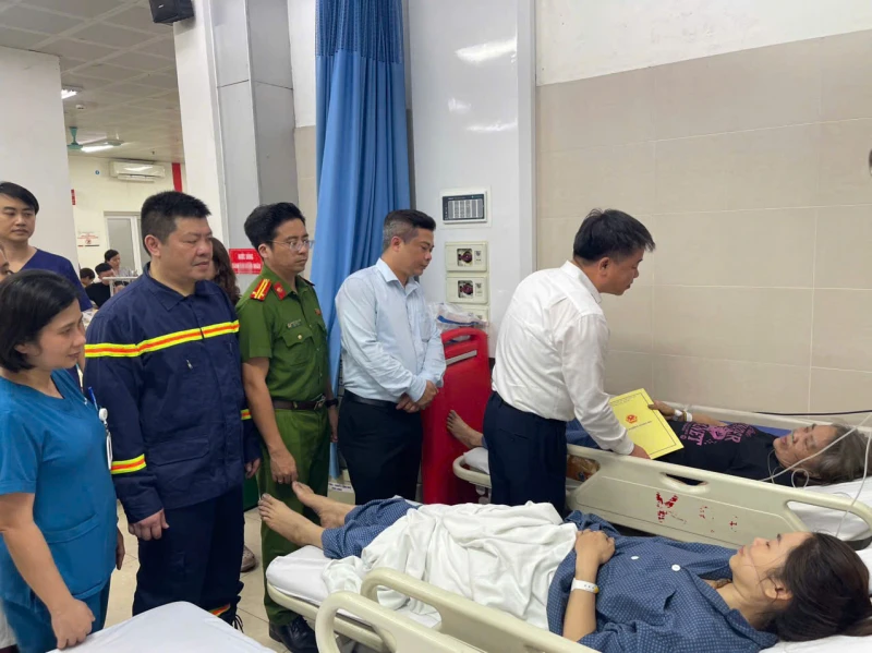 Vụ cháy nhà 7 tầng ở phường Hoàng Mai: Những nạn nhân được cứu thoát thế nào? Vụ cháy nhà 7 tầng ở phường Hoàng Mai: Những nạn nhân được cứu thoát thế nào?