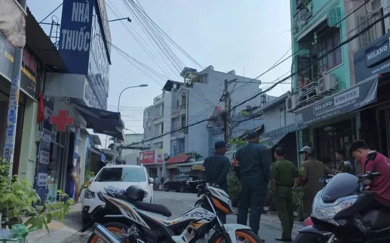 Vụ cháy nhà trọ ở TP Hồ Chí Minh: Nhiều nạn nhân suy hô hấp nặng do ngạt khói Vụ cháy nhà trọ ở TP Hồ Chí Minh: Nhiều nạn nhân suy hô hấp nặng do ngạt khói