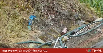 Vụ lật xe chở axit trên đường Hồ Chí Minh: Tạm ngưng cấp nước sau sự cố