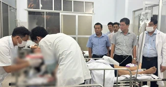 Vụ tai nạn 4 người tử vong: Tài xế la "mất thắng" trước khi xe lao xuống vực