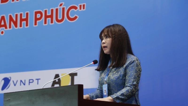 Vun đắp giá trị gia đình Việt Nam tiến bộ, văn minh, ấm no, hạnh phúc Vun đắp giá trị gia đình Việt Nam tiến bộ, văn minh, ấm no, hạnh phúc