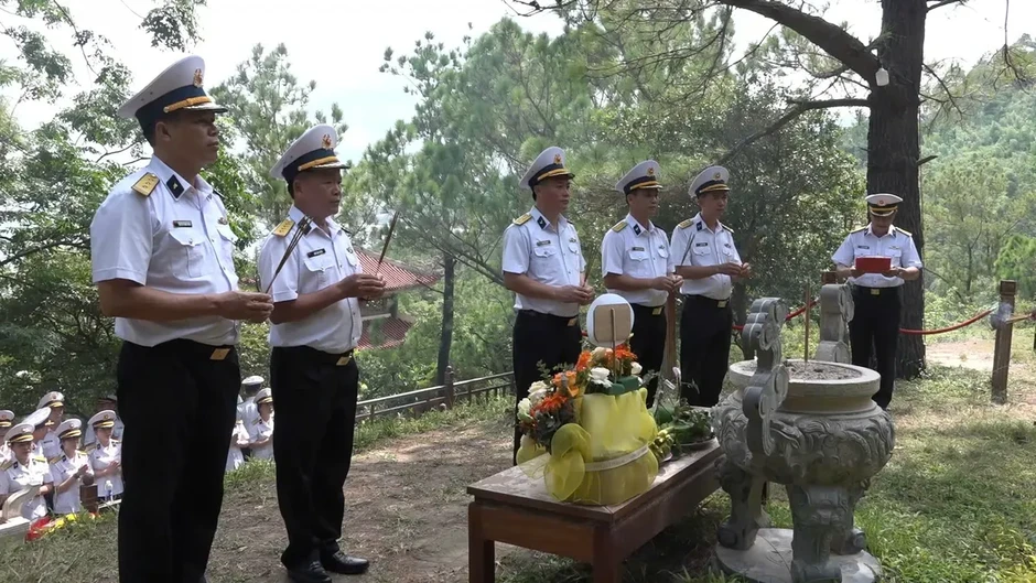 Vùng 3 Hải quân: Trọn nghĩa vẹn tình trong chuỗi hoạt động tri ân Ngày Thương binh - Liệt sĩ