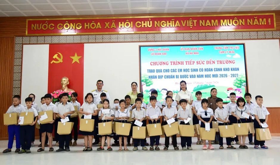 Vùng 3 Hải quân: Trọn nghĩa vẹn tình trong chuỗi hoạt động tri ân Ngày Thương binh - Liệt sĩ