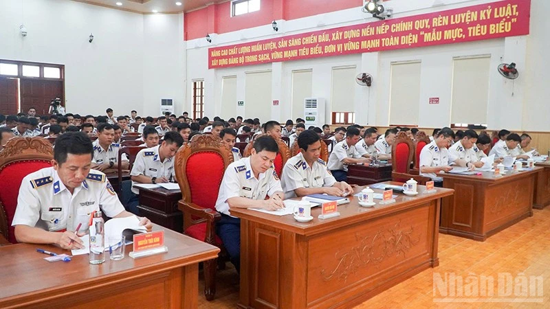 Vùng Cảnh sát biển 2 khai mạc “Hội thi tàu tốt-Hội thao huấn luyện tàu” năm 2026 Vùng Cảnh sát biển 2 khai mạc “Hội thi tàu tốt-Hội thao huấn luyện tàu” năm 2026