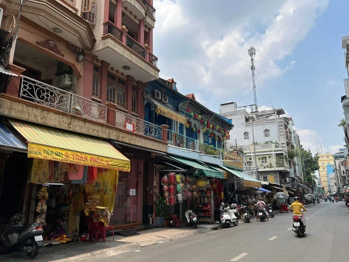 VÙNG ĐẤT MẾN THƯƠNG (*): Không lẫn với bất cứ nơi đâu VÙNG ĐẤT MẾN THƯƠNG (*): Không lẫn với bất cứ nơi đâu
