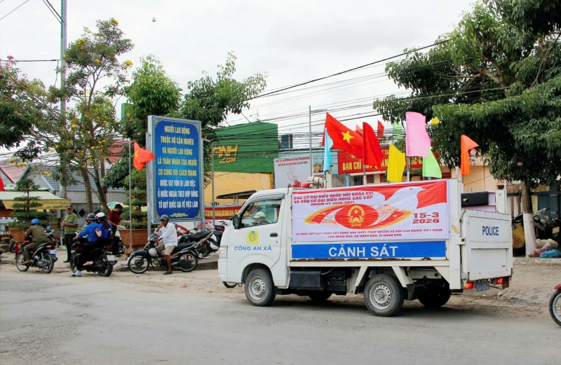 Xã biên giới biển Cần Thơ hướng về ngày hội toàn dân Xã biên giới biển Cần Thơ hướng về ngày hội toàn dân