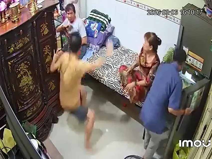 Xác minh clip cháu trai bạo hành cậu ruột tai biến tại TP Hồ Chí Minh Xác minh clip cháu trai bạo hành cậu ruột tai biến tại TP Hồ Chí Minh