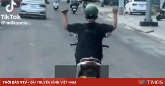 Xác minh xử lý người điều khiển xe mô tô buông 2 tay từ bài đăng trên mạng xã hội