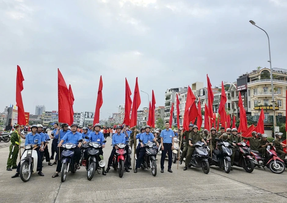 Xây dựng 20 mô hình quần chúng bảo đảm trật tự giao thông tại Bắc Ninh Xây dựng 20 mô hình quần chúng bảo đảm trật tự giao thông tại Bắc Ninh