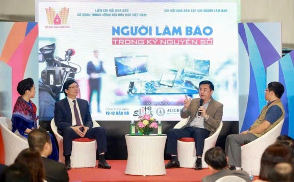 Xây dựng nền báo chí cách mạng vững tầm sứ mệnh, thống nhất tư tưởng và hành động trong kỷ nguyên truyền thông số Xây dựng nền báo chí cách mạng vững tầm sứ mệnh, thống nhất tư tưởng và hành động trong kỷ nguyên truyền thông số