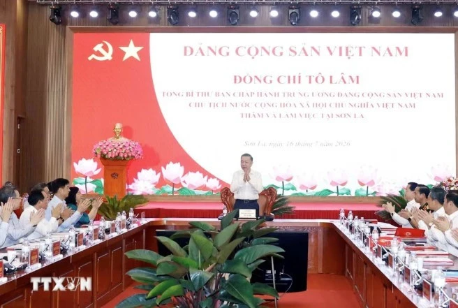 Xây dựng Sơn La thành trung tâm nông nghiệp sinh thái, chế biến nông sản và du lịch đặc sắc Xây dựng Sơn La thành trung tâm nông nghiệp sinh thái, chế biến nông sản và du lịch đặc sắc