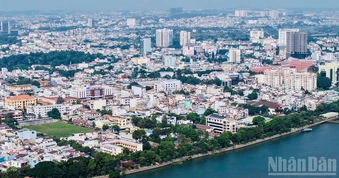 Xây dựng thành phố Đồng Nai giàu mạnh, văn minh, hạnh phúc