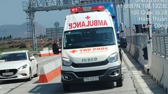 Xe cứu thương không giấy tờ “ưu tiên” lên cao tốc bị phạt gần 40 triệu đồng