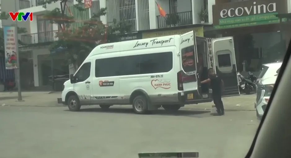 Xe ô tô không đăng ký kinh doanh vận tải nhưng vẫn chở khách thu tiền có thể bị phạt tới 14 triệu đồng Xe ô tô không đăng ký kinh doanh vận tải nhưng vẫn chở khách thu tiền có thể bị phạt tới 14 triệu đồng