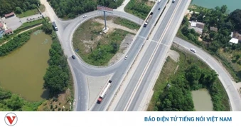 Xe sơ-mi rơ-moóc chỉ được chạy ban đêm, giảm áp lực giao thông trên Quốc lộ 49
