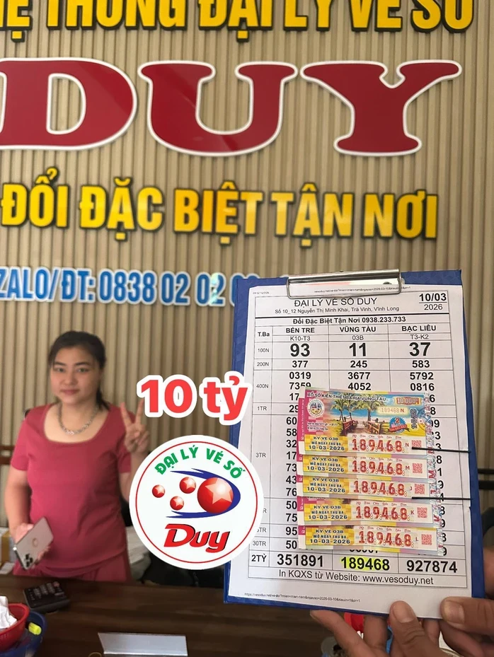Xổ số miền Nam: Đại lý tìm những khách hàng trúng độc đắc 56 vé số Xổ số miền Nam: Đại lý tìm những khách hàng trúng độc đắc 56 vé số