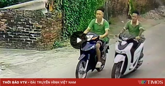 Xử lý 2 thanh niên ở Hưng Yên đi xe mô tô không đội mũ bảo hiểm, lạng lách, đánh võng