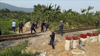 Xử lý dứt điểm, không để phát sinh lối đi tự mở qua đường sắt