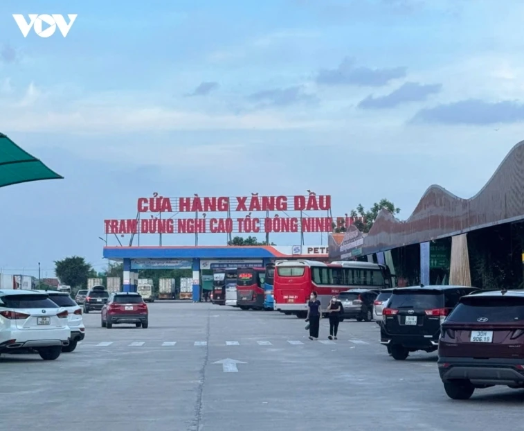 Xử lý dứt điểm vướng mắc xây dựng các trạm dừng nghỉ cao tốc Bắc - Nam phía Đông Xử lý dứt điểm vướng mắc xây dựng các trạm dừng nghỉ cao tốc Bắc - Nam phía Đông