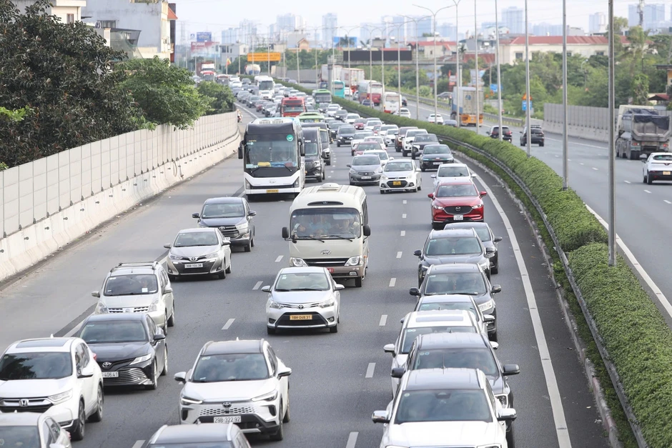 Xử lý hơn 2.100 tài xế vi phạm nồng độ cồn ngày đầu nghỉ lễ Xử lý hơn 2.100 tài xế vi phạm nồng độ cồn ngày đầu nghỉ lễ