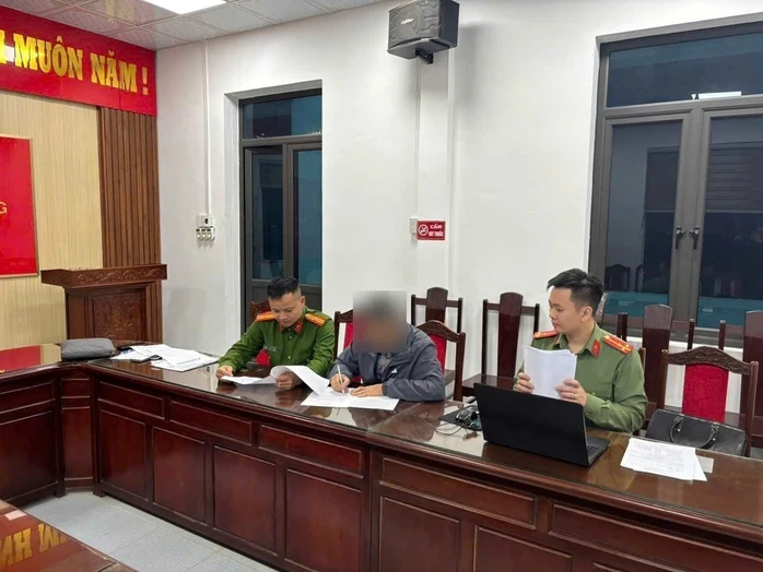 Xử phạt 2 người đàn ông đăng tải bình luận xuyên tạc, xúc phạm lãnh đạo TP Hải Phòng