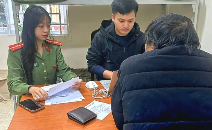 Xử phạt người đăng tin sai sự thật về lãnh đạo TP Hà Nội Xử phạt người đăng tin sai sự thật về lãnh đạo TP Hà Nội