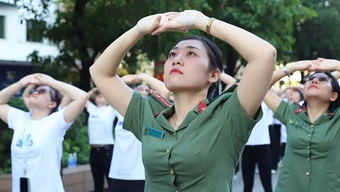 Y tế phải đi trước một bước - đến với người dân khi họ còn khỏe