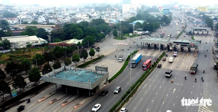 Yêu cầu sớm tháo dỡ 2 trạm thu phí trên quốc lộ 51 và trạm thu phí cầu Đồng Nai