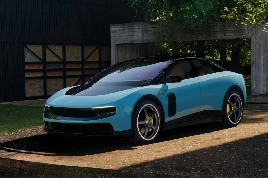 Bị chê xấu, xe điện đầu tiên của Ferrari vẫn "cháy hàng" chỉ sau hai tháng Bị chê xấu, xe điện đầu tiên của Ferrari vẫn "cháy hàng" chỉ sau hai tháng