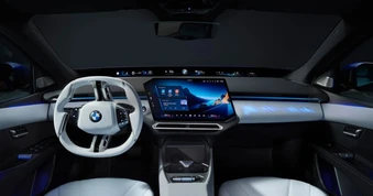 BMW giải thích thiết kế vô lăng "lạ" trên xe điện mới