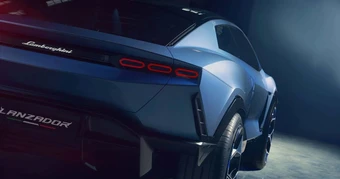 Bỏ cuộc sau 3 năm, Lamborghini nhận xét xe điện là “thú chơi đắt đỏ”