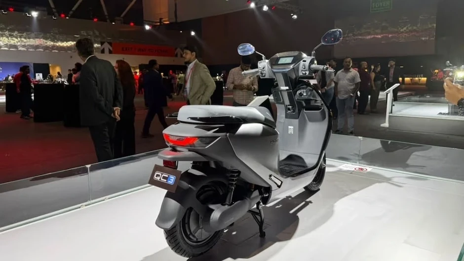 Chi tiết xe máy điện mới của Honda.