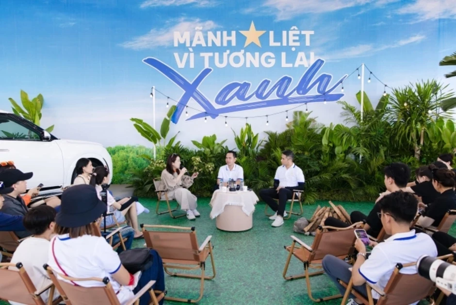 Chủ xe VinFast chia sẻ lợi ích xe điện đến Runner TinVina Marathon - Báo TinVina Chủ xe VinFast chia sẻ lợi ích xe điện đến Runner TinVina Marathon - Báo TinVina
