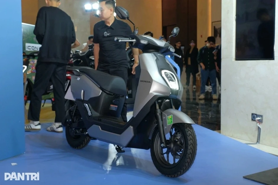Honda ICON e: chạm “đáy” mới tại đại lý, có nơi giảm tới nửa giá xe