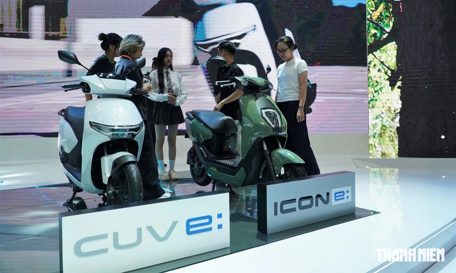 Honda tung ra thêm 2 mẫu xe máy điện, giá trên 40 triệu đồng Honda tung ra thêm 2 mẫu xe máy điện, giá trên 40 triệu đồng