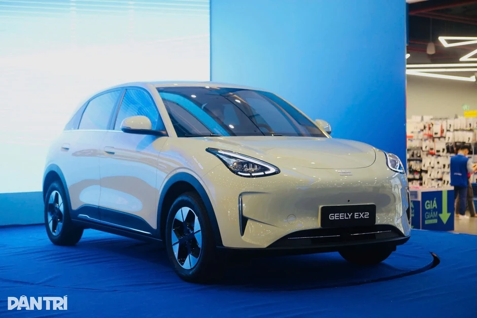 Mẫu SUV mới của Ford tại châu Âu dùng khung gầm của Geely. Mẫu SUV mới của Ford tại châu Âu dùng khung gầm của Geely.