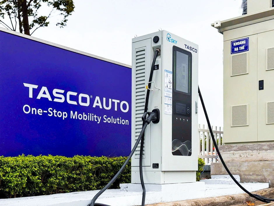 Tasco và Ford lập "liên minh" trạm sạc, thị trường xe điện thêm sức nóng Tasco và Ford lập "liên minh" trạm sạc, thị trường xe điện thêm sức nóng